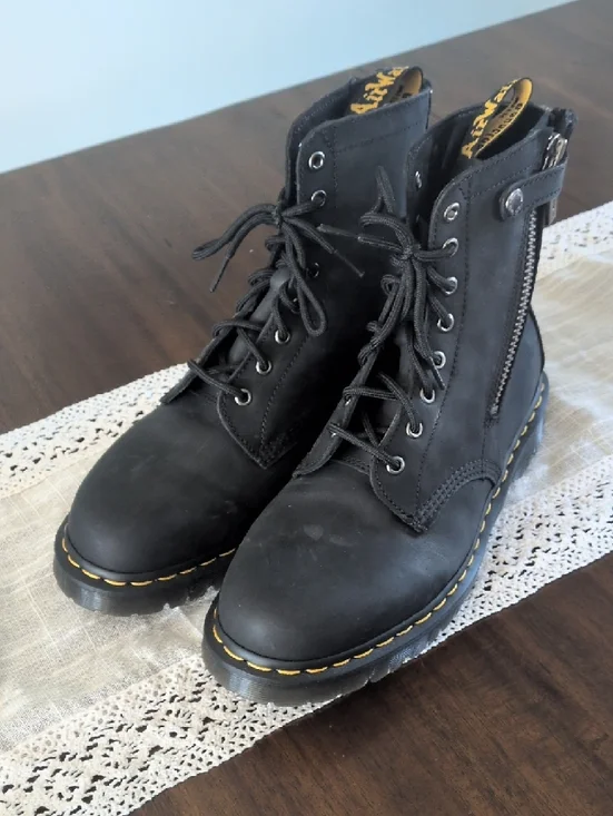Dr. Martens AirWair 1460 Alternative Full Grain Leather Lace Up Boots 12M - Picture 2 of 4